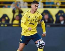 《终末阵线》繁星之下的颂歌正式唱响，最强辅助歌姬瑟琳娜正式上