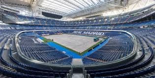 现场观战加泰德比，巴萨绯闻前锋阿斯拉尼晒自己看球的照片