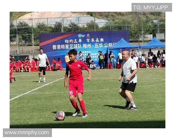 姆希塔良：如果这都是点球，那么禁区内的每一次接触都是点球